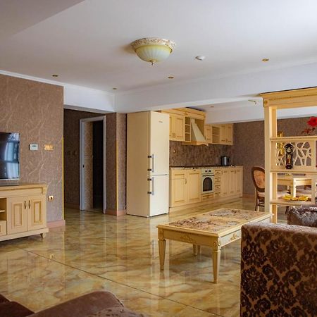 Luxury Apartment Rich 2 Velingrad Buitenkant foto