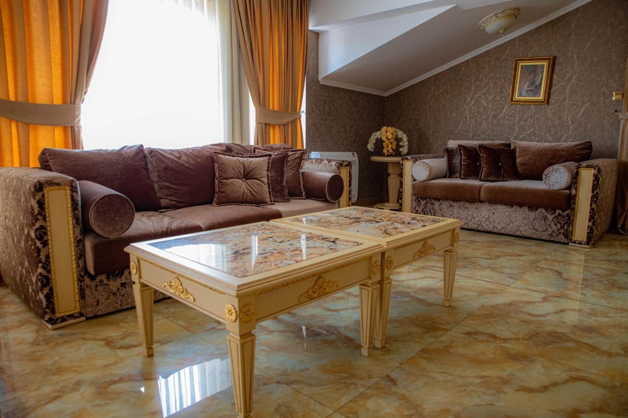 Luxury Apartment Rich 2 Velingrad Buitenkant foto